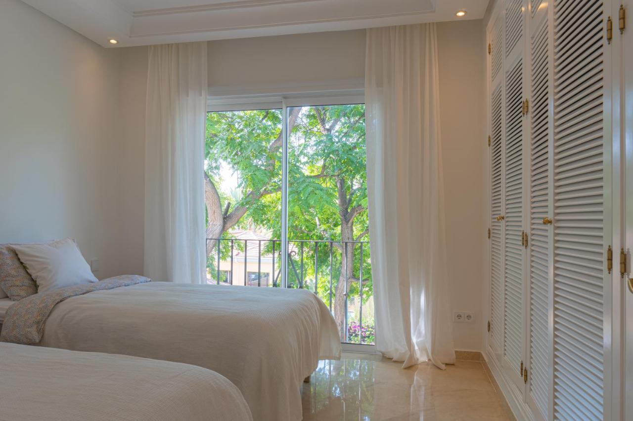 Luxurious Penthouse In Ventura Del Mar Puerto Banus Lägenhet Marbella Exteriör bild