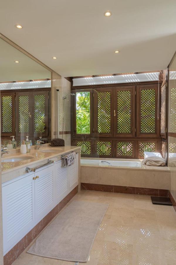 Luxurious Penthouse In Ventura Del Mar Puerto Banus Lägenhet Marbella Exteriör bild